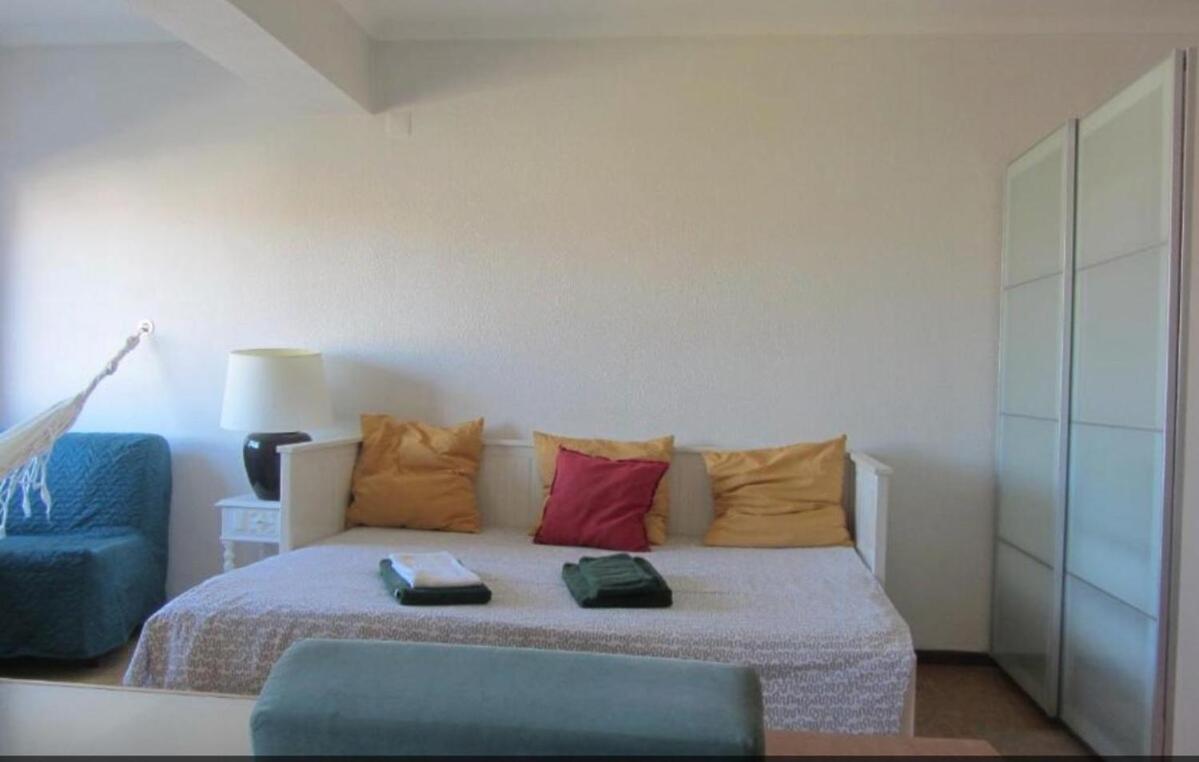 Quiet Studio City Center Porto Bagian luar foto