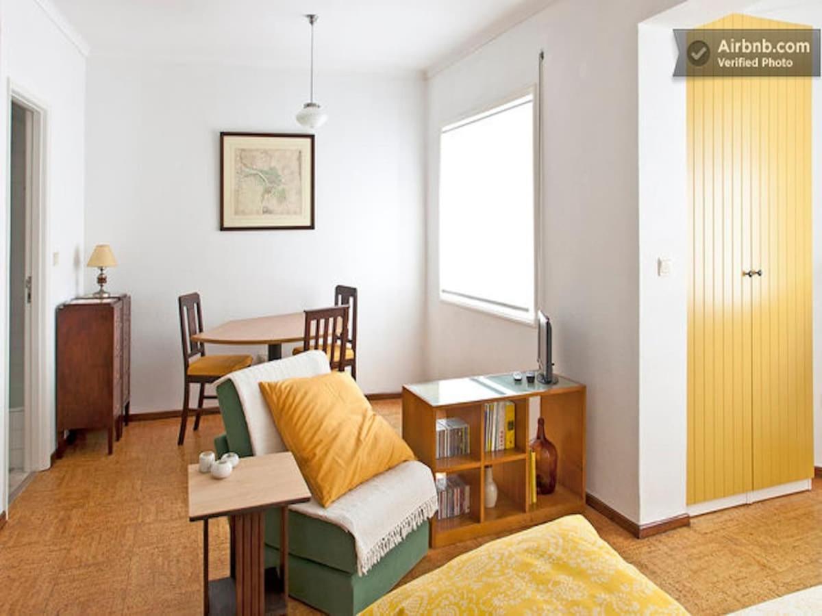 Quiet Studio City Center Porto Bagian luar foto